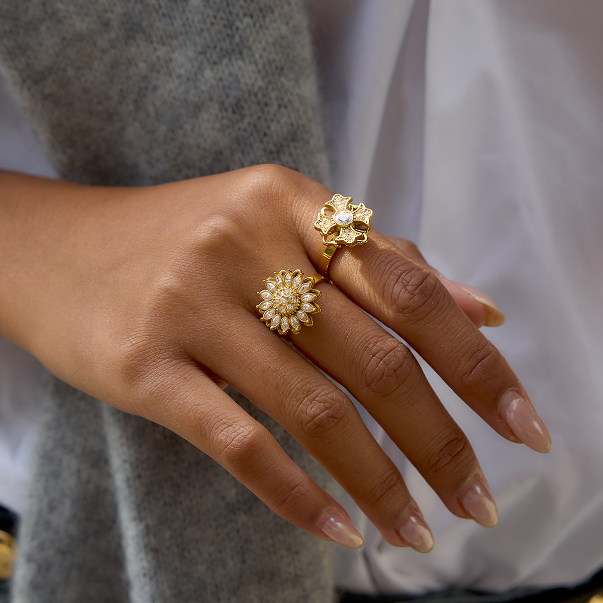 Women's Classic Style / 18K Gold 304 Stainless Steel With Rhinestone Flower Cross Rotatable Open Ring Geometric Asymmetric Mixed Color Vacuum Electroplated Zircon