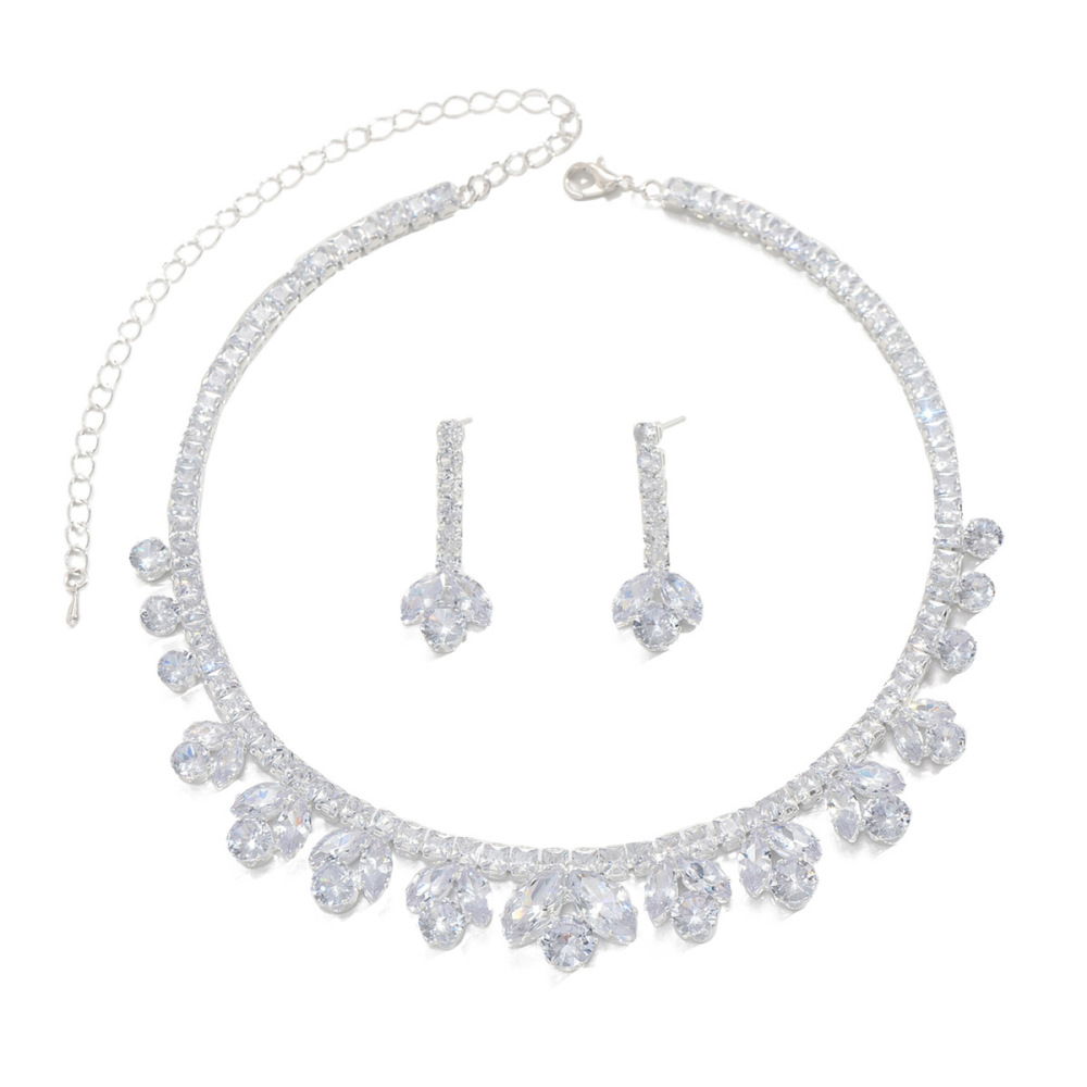 Elegant Crystal Zircon Drop Shaped Earrings Necklace Set Lightweight Simple Fashion Clavicle Chain Jewelry Accessories