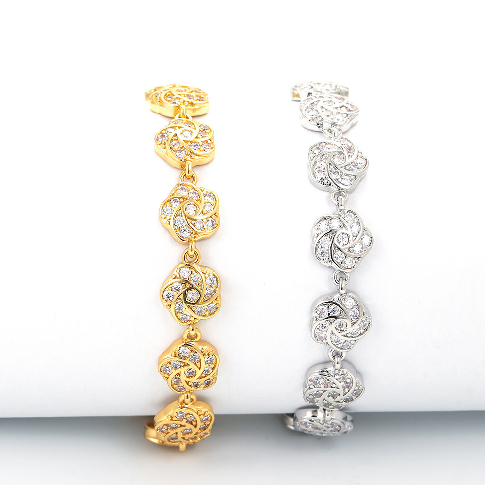 Fashion Geometric Flower Copper Inlaid Zircon Petal Bracelet Wholesale