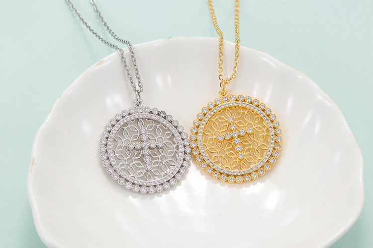 Copper Plated 18k Gold Micro-set Zircon Pendant Geometric Cross Clavicle Chain