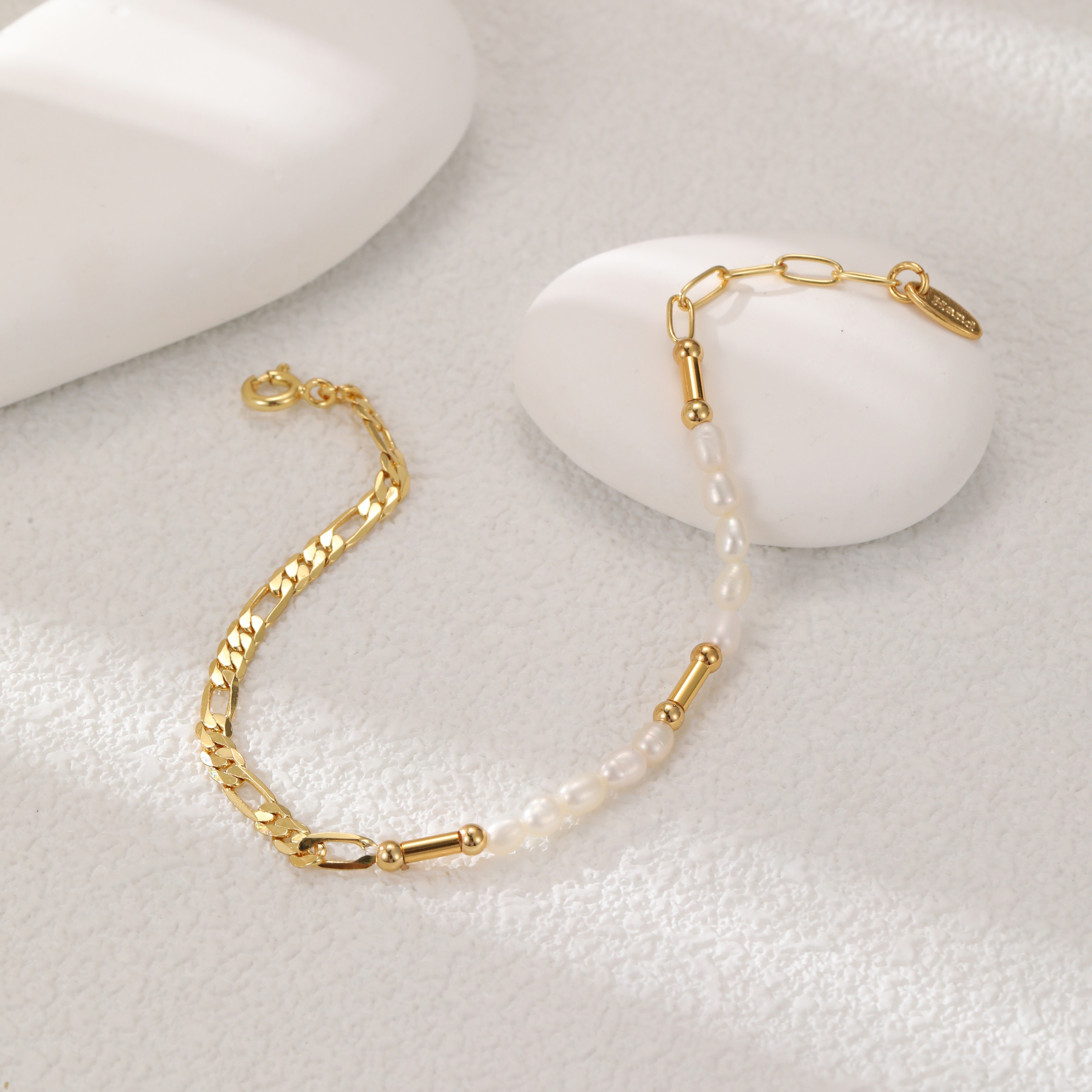 Classic Fashionable Natural Freshwater Pearl Bracelet  Style Copper Plated 18K Gold Geometric Pattern