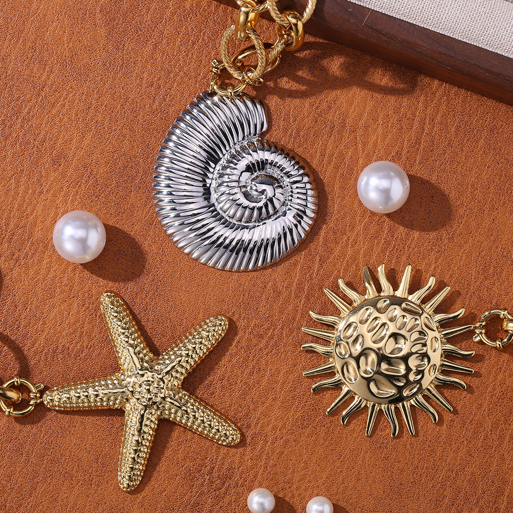 Star And Conch Shell Pendant Women's Necklace Simple Design Summer Vacation Jewelry Accessories Silver Year Gold