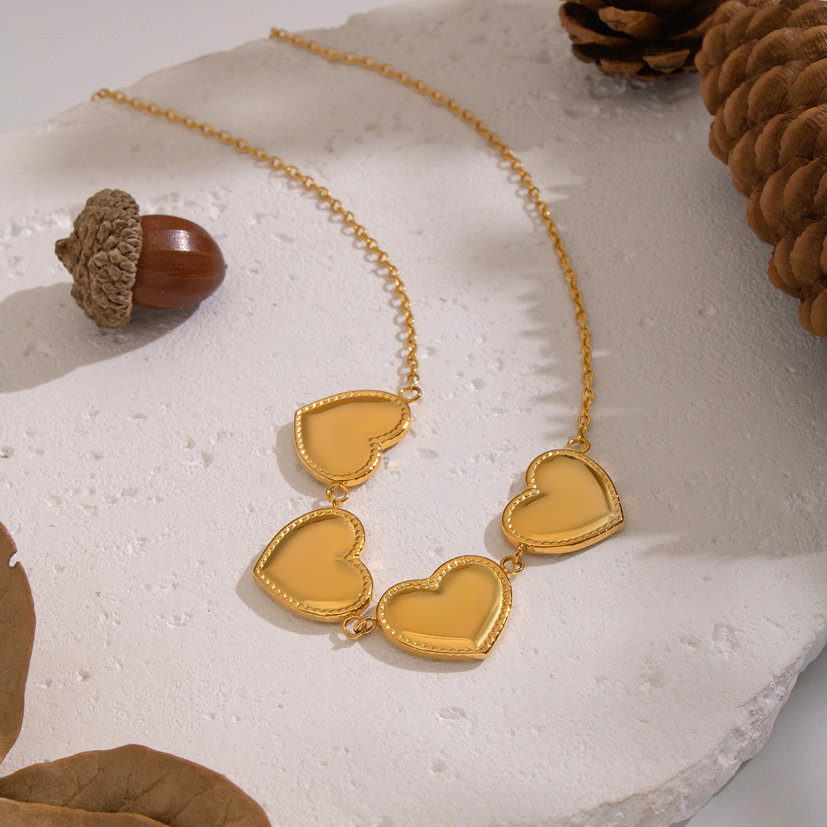 Old Money Style Exaggerated Personality Heart Necklace Choker For Women 201 Stainless Steel Casual Matching Accessories Jewelry Eco-friendly Vacuum Electroplating Furnace Plated 18K Real Gold Lobster Clasp Elegant Feminine Style Romantic