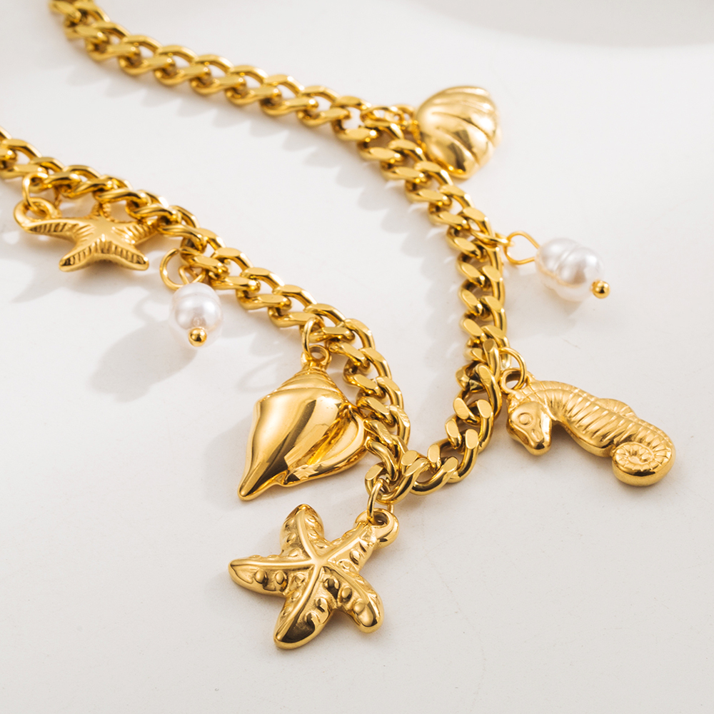 Titanium Steel Pentagram Flower Plated 18K Real Gold Plated Casual Modern Style Classic Style Pearl Cuban Link Chain Curb Chain Cable Chain Gold Multi Charms Necklace
