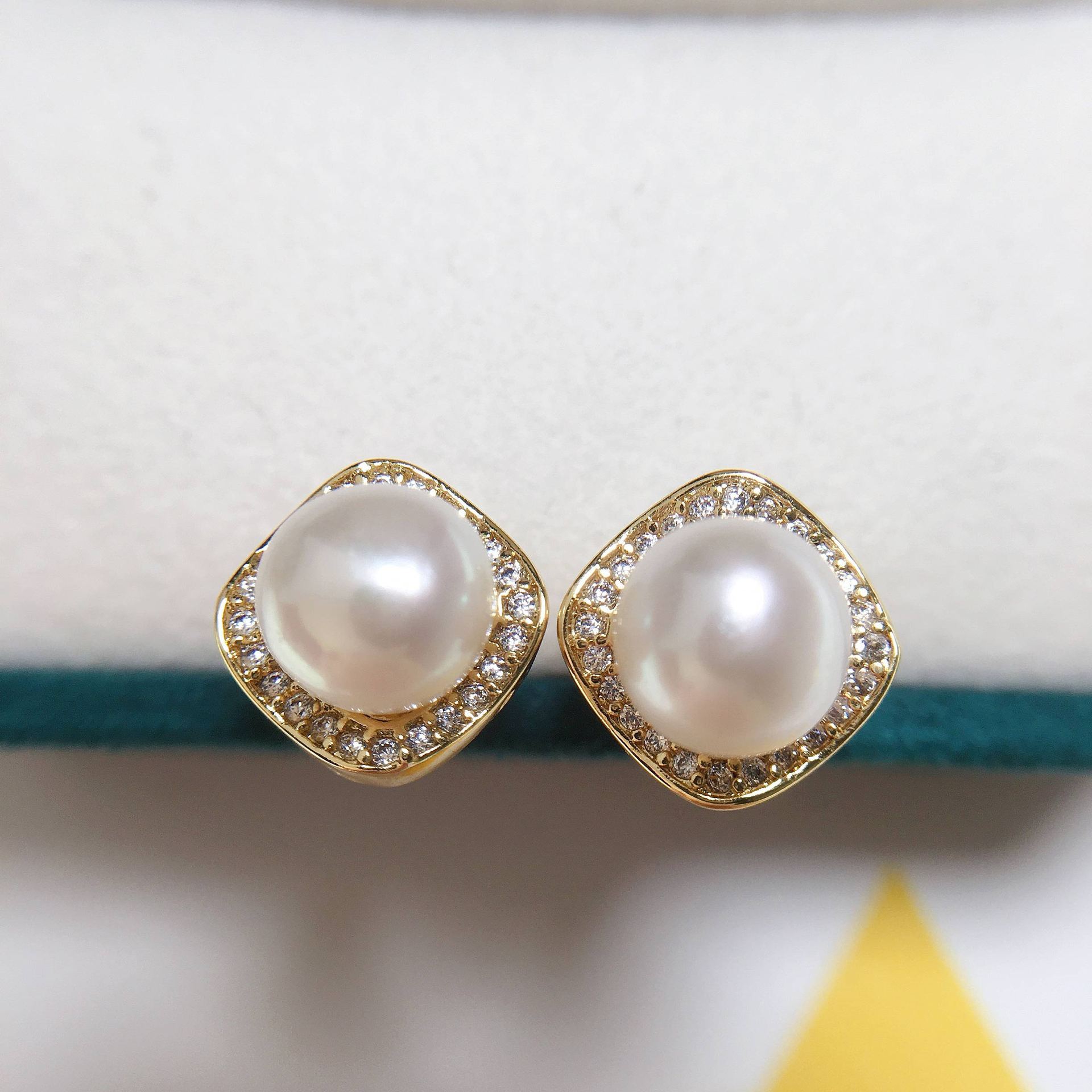 Natural Freshwater Pearl Earrings For Women Square Shape High-End Zircon Pearl Fashionable Wedding Jewelry Accessories