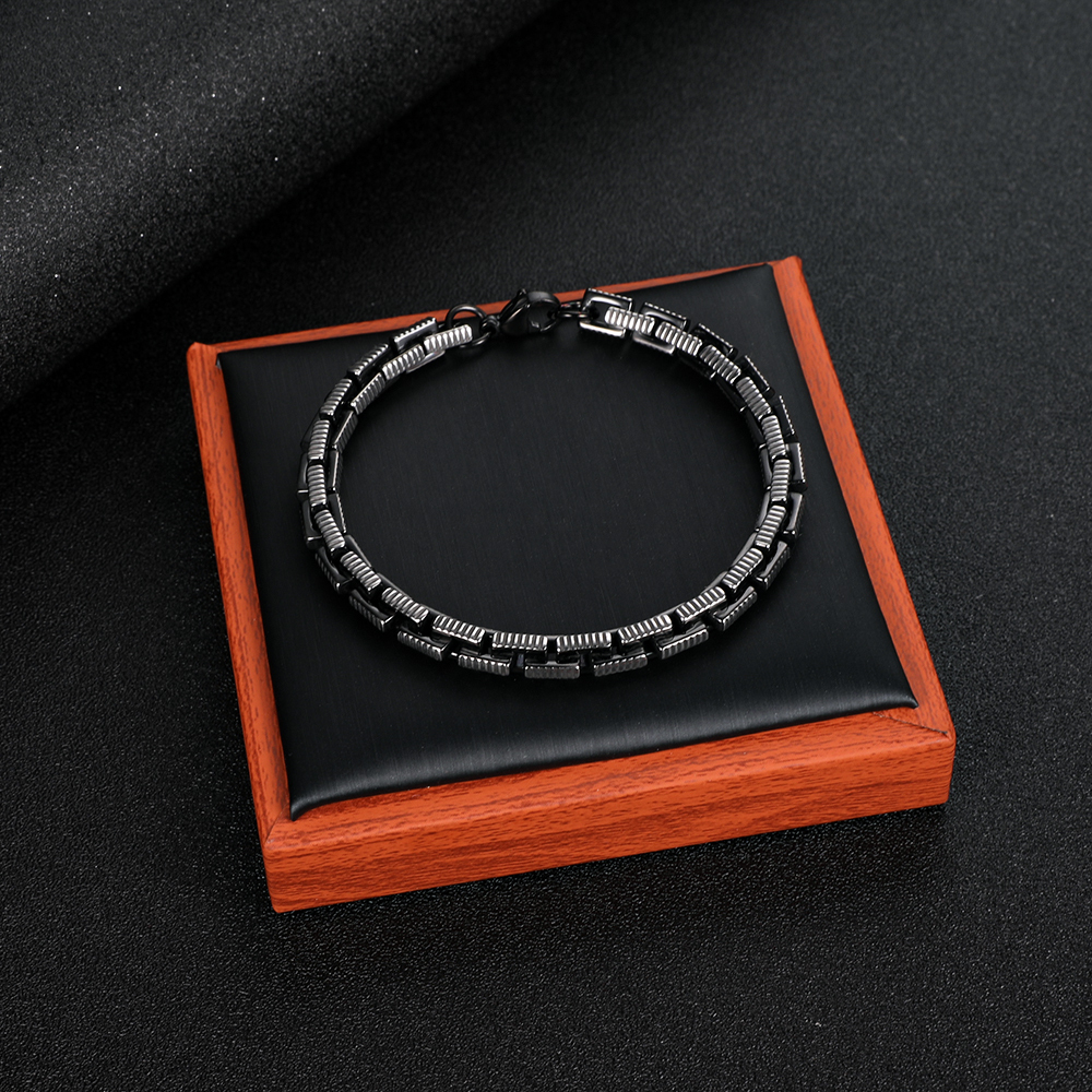 304 Stainless Steel Men's Accessories Square Serrated Pattern Handmade Chain Non-Fading Jewelry Unisex Spliced Tassel