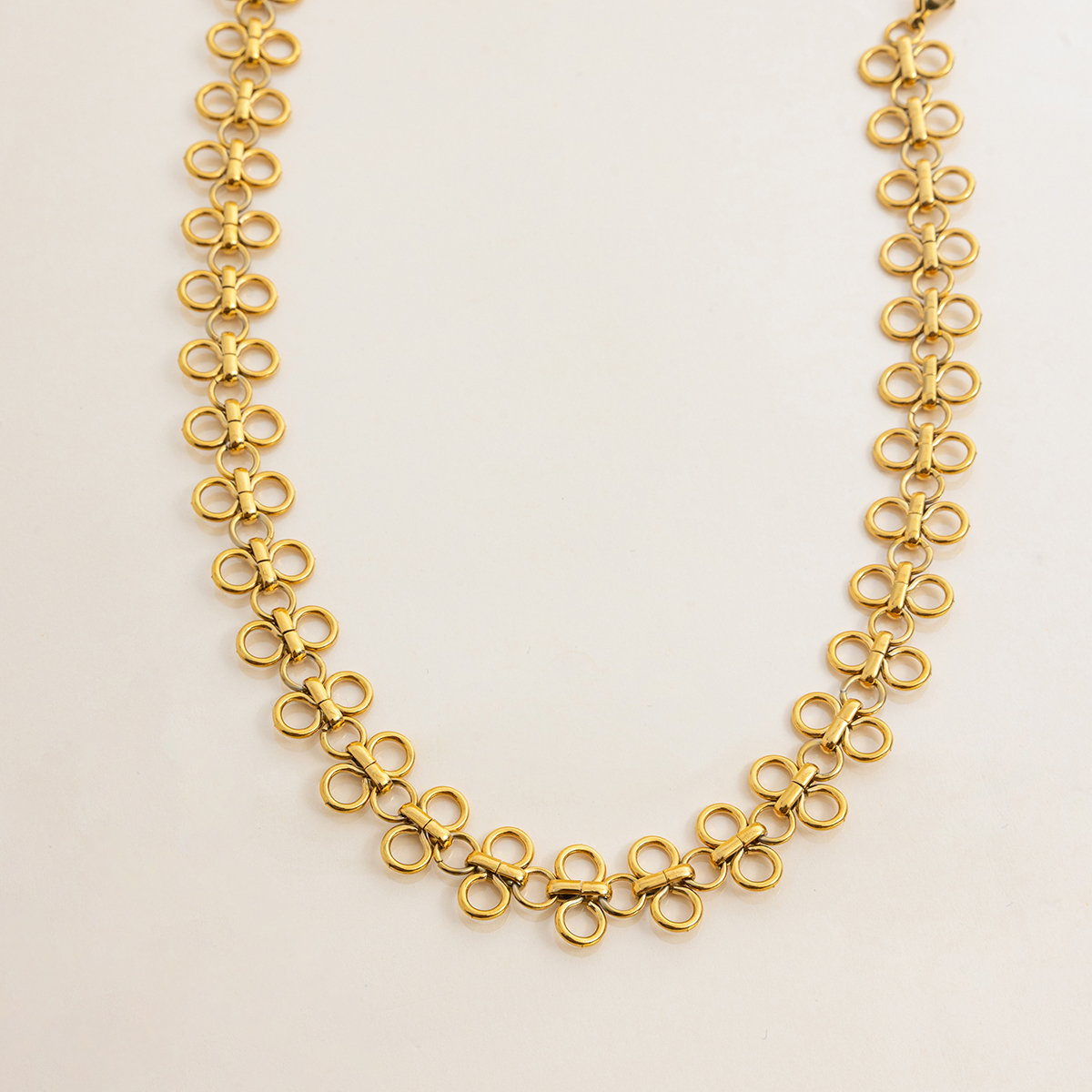 304 Stainless Steel Solid Color PVD Coated Real Gold Plated Classic Style Waterproof Non Tarnish Safety Clasp Closure Choker