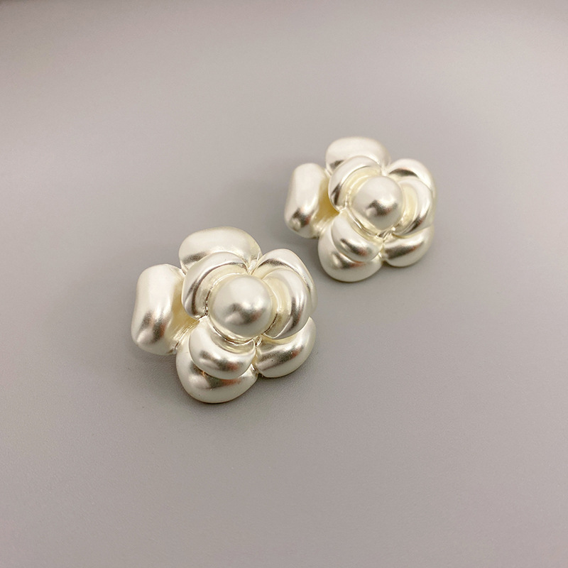 Fashionable Tea Rose Earrings Women's S925 Silver Needle Half-Matte Silver Color Floral Patterned Jewelry Accessories