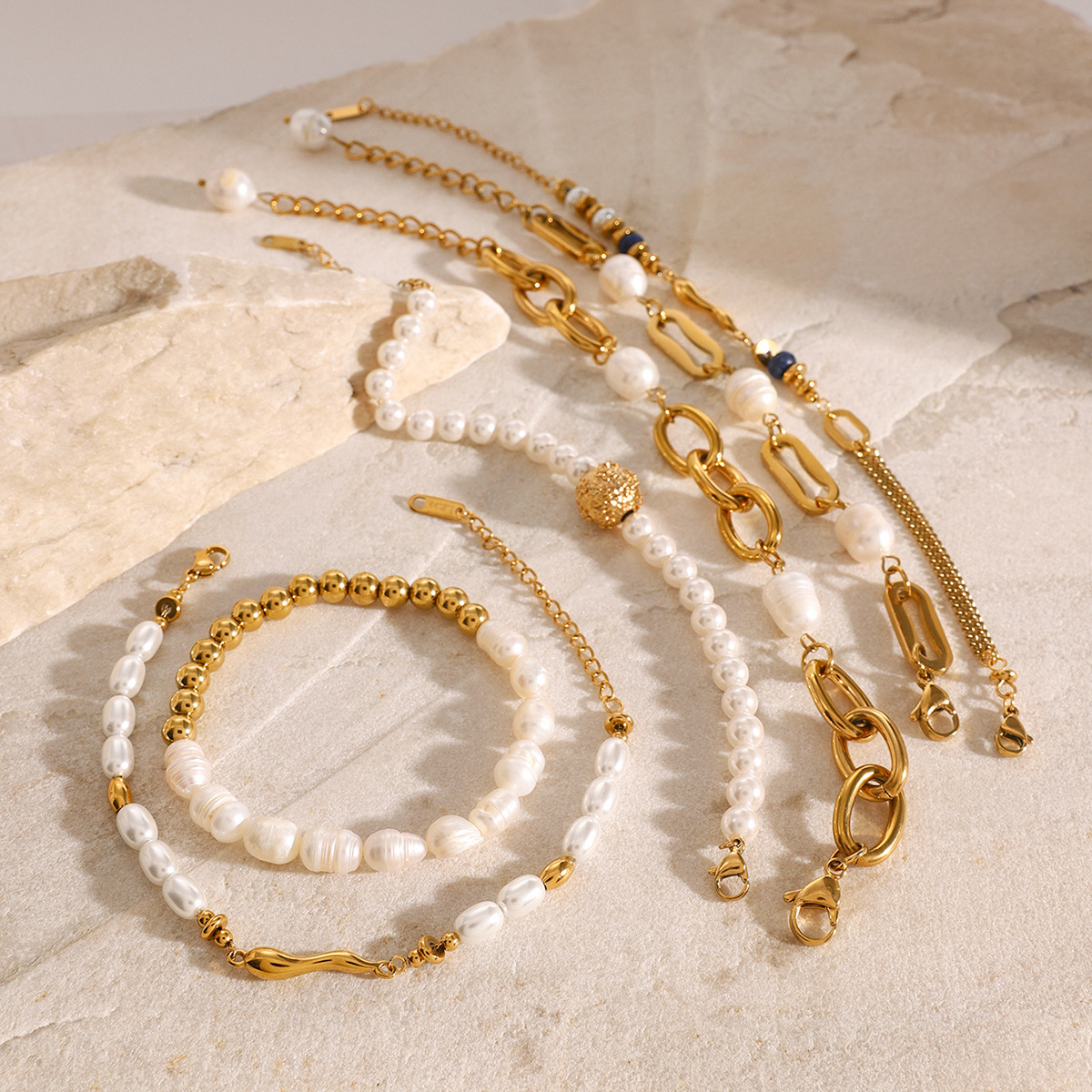Electroplated (Including Color Retention Layer) Gold-Plated Geometric Pattern 304 Stainless Steel Pearl Bracelet Non-Fading European And American Style High-End Sensual Ins Style Jewelry Accessories