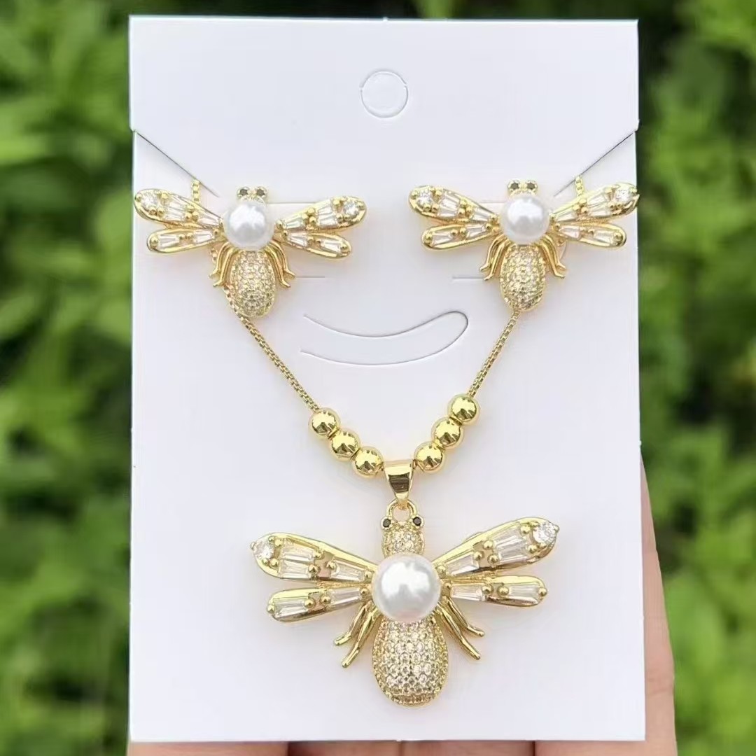 Classic Style Color Retention Electroplated Micro Paved Zircon Bug Earrings Necklace Set Women's Casual Fashion Jewelry