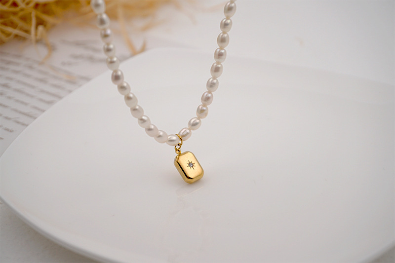 Gold Titanium Steel Water Drop Necklace Freshwater Pearl Retro Collarbone Chain Women's Jewelry Accessories