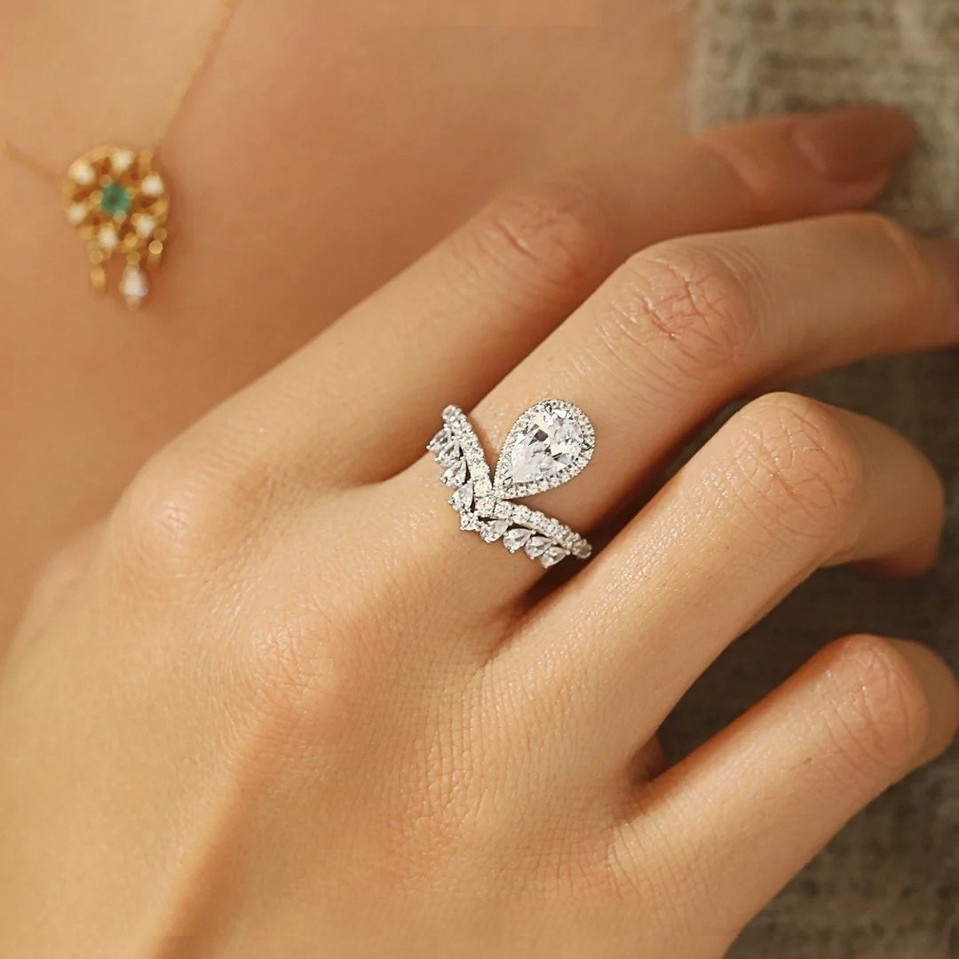 S925 Sterling Silver Ring Women's Fashion Crown Waterdrop Shaped Moissanite Engagement Wedding Band Luxury Style Unisex