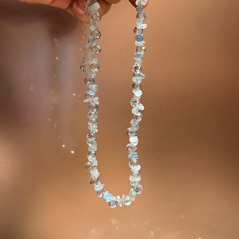 Bohemian Crystal Irregular Natural Stone Necklace Women's Geometric Pattern Round Diamond Jewelry Accessory Chain Design