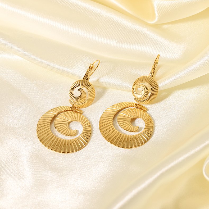 PVD Coated Real Gold Plated 18K Gold Spiral Stripe 201 Stainless Steel Classical Bohemian British Style Waterproof Non Tarnish Drop Earrings