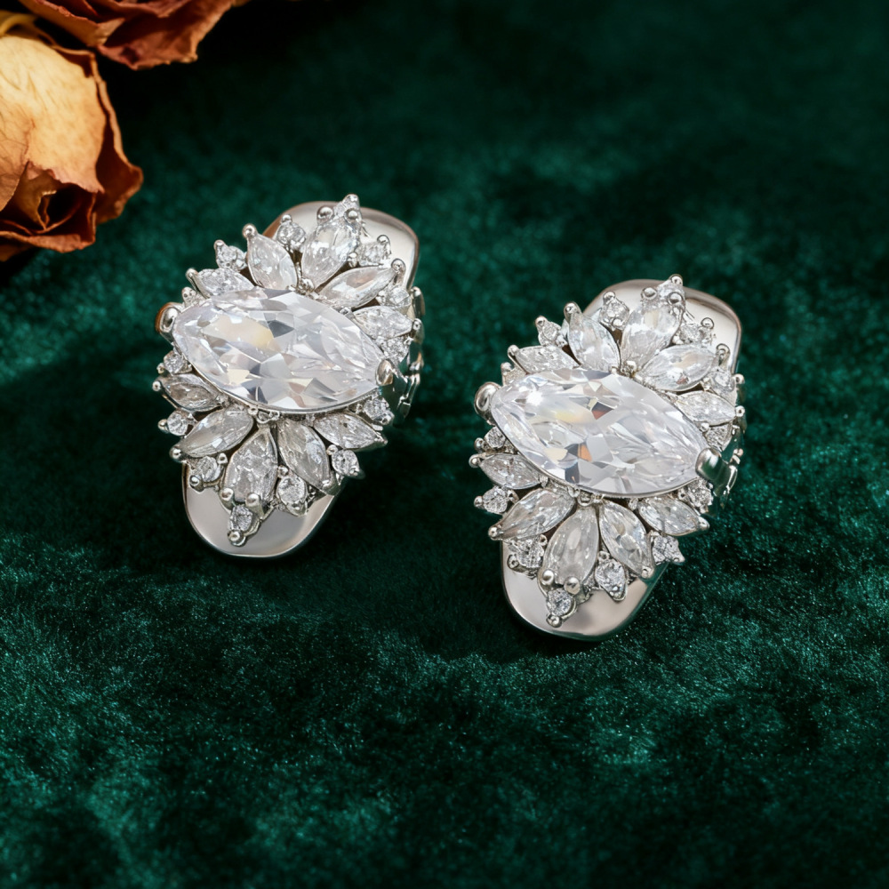 Shiny Copper Inlaid Zircon Ice Flower Earphone Clip Elegant Ear Clip Earphone Accessories