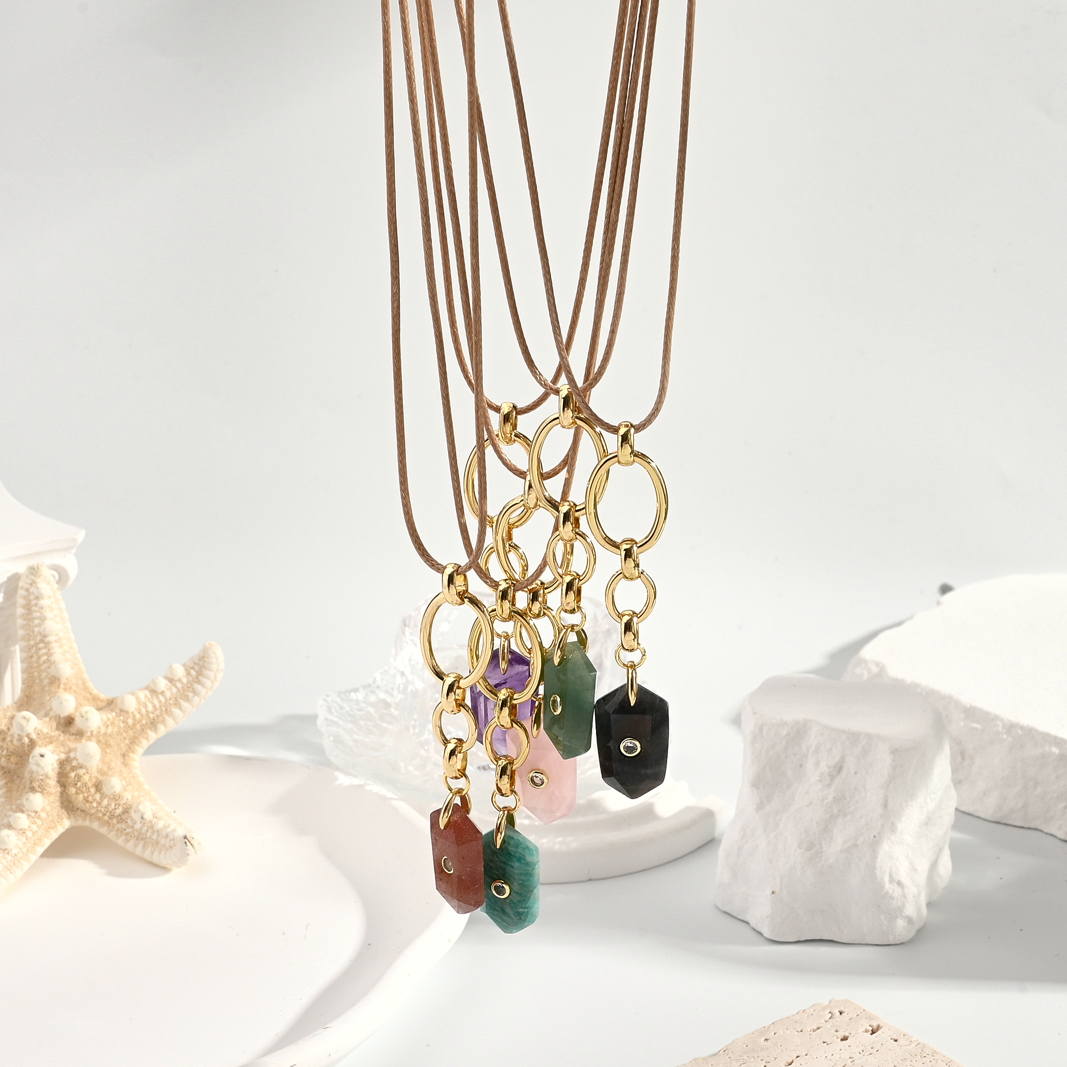 Natural Stone Micro-Set Zircon Hexagonal Pendant Necklace Women's Casual Vacation Style Stainless Steel And Crystal Chain
