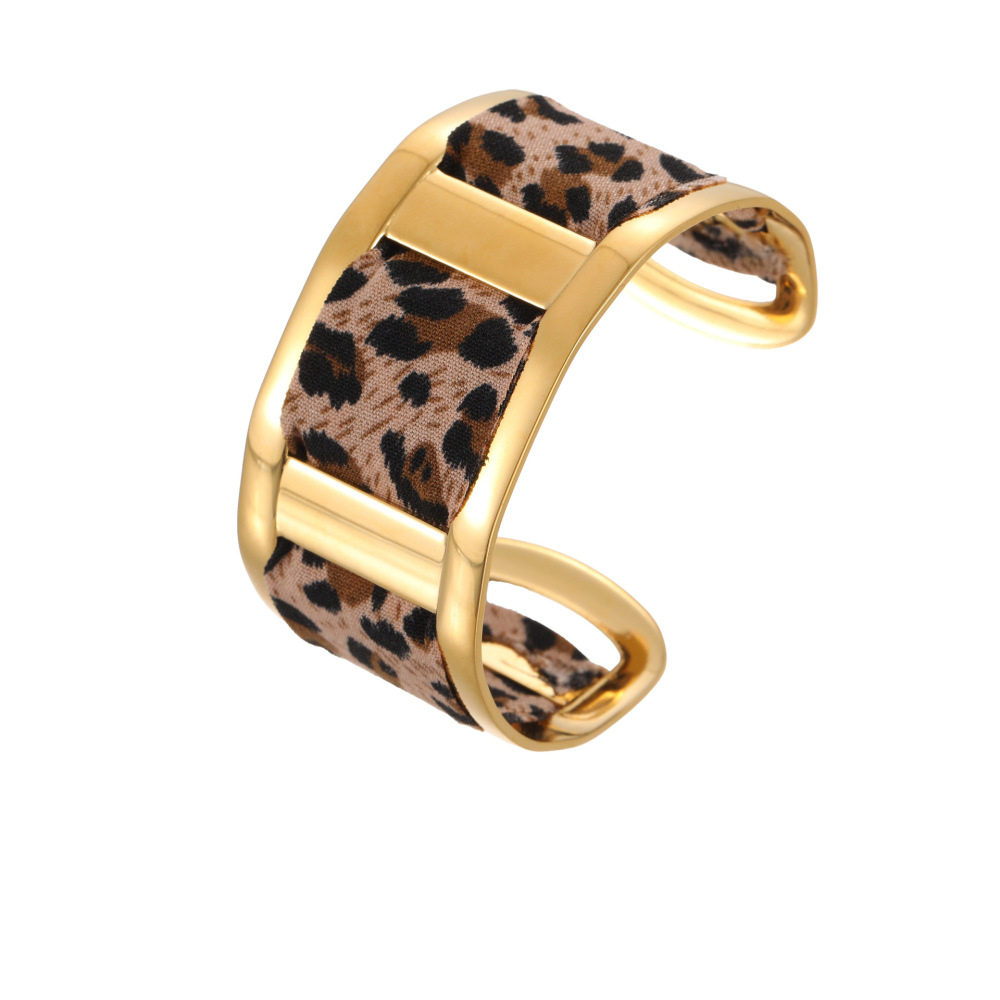 Fashion Wide Opening 304 Stainless Steel Bracelet Leopard Print Ribbon 18K Gold Plated Women's Vacuum Electroplated Accessories