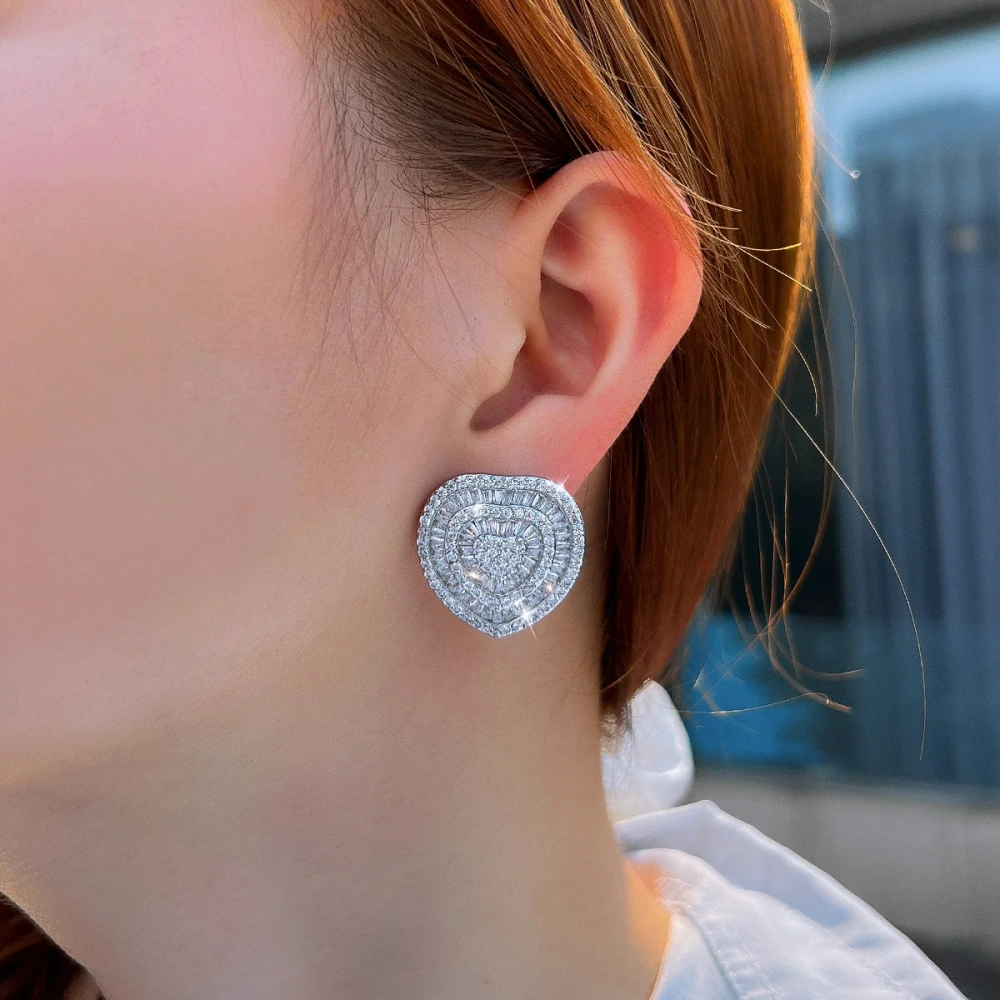 Copper Style Earrings Elegant Shiny Cubic Zirconia Silver Large Heart-Shaped Earrings Women's Party Wedding Jewelry Accessories