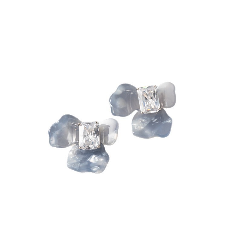 Blue Iris Flower Shaped Sugar Light Luxury Simple Earrings Bohemian Style Geometric Pattern Women's Fashion Jewelry Accessories