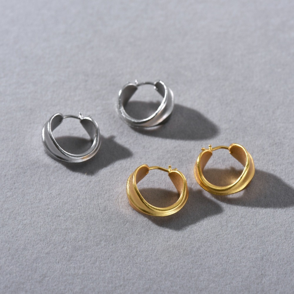 Minimalist Retro Matte Finish Earrings Fashionable Unique Design Summer New Arrival Luxury Style Women's Jewelry Accessories