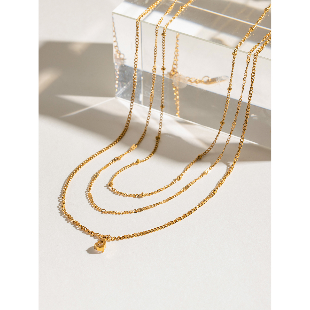 304 Stainless Steel Geometric PVD Coated 18K Real Gold Plated Simple Style Classic Style Cable Chain Three Layer Necklace