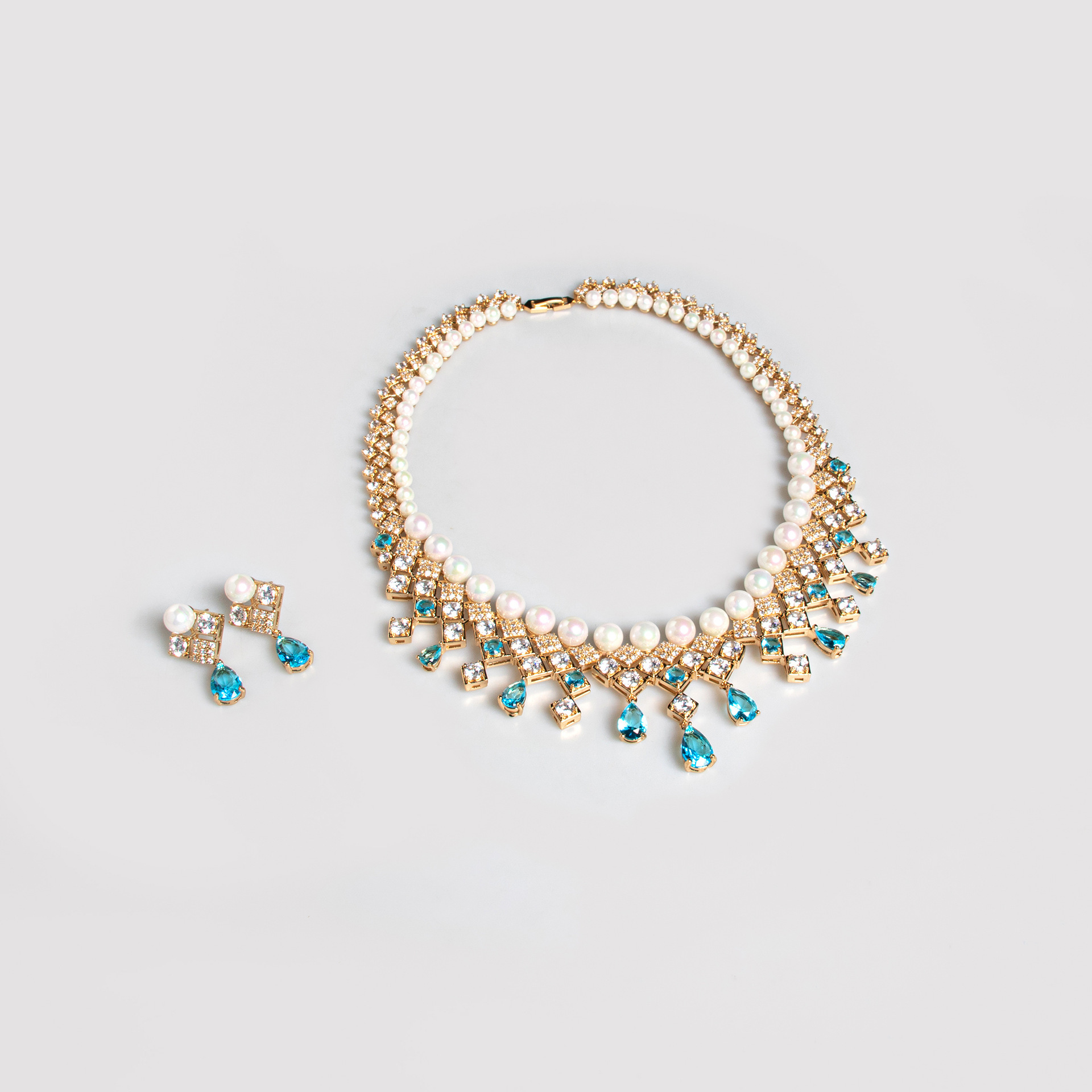 New Blue Waterdrop Zircon Pearl Necklace Vintage Court Clavicle Chain High-End Feeling Square Pearl Necklace Jewelry Set