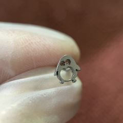K. Hollow Penguin (5.85*5.65mm)