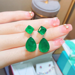 B Emerald
