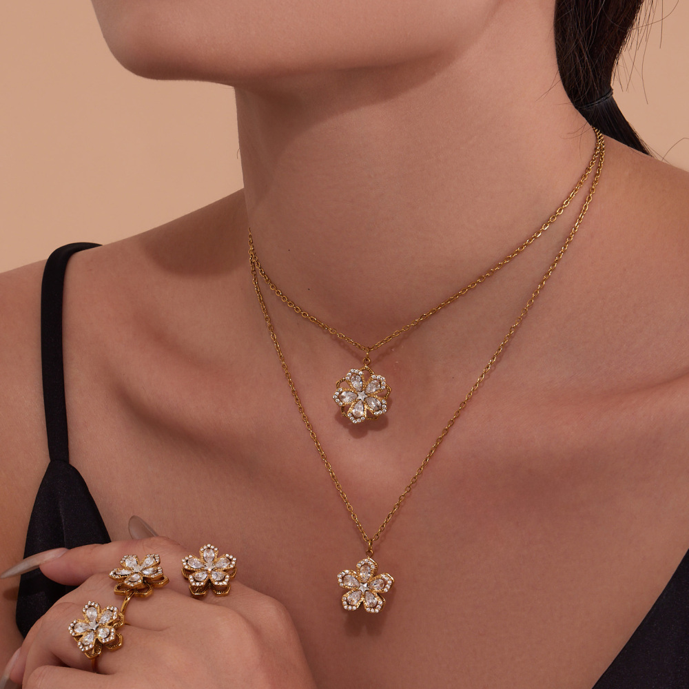 Lucky Flower Zircon 360 Degree Rotating Earrings Ring Necklace Set 18K Gold Plated Jewelry Accessories Elegant Luxury Romantic