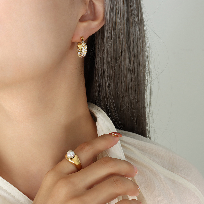 PVD Coated Real Gold Plated 18K Gold U Shape 304 Stainless Steel Fashion Waterproof Non Tarnish Hoop Earrings