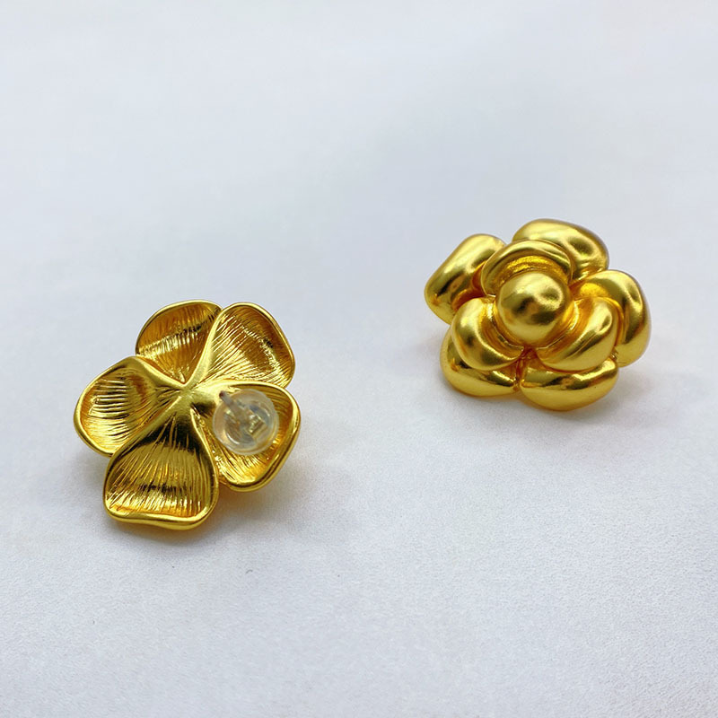 Fashionable Tea Rose Earrings Women's S925 Silver Needle Half-Matte Silver Color Floral Patterned Jewelry Accessories