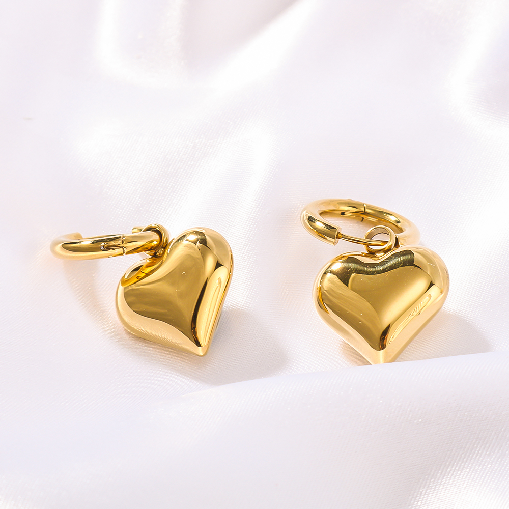 1 Pair Simple Style Classic Style Commute Heart Shape Plating 304 Stainless Steel 18K Gold Plated Drop Earrings