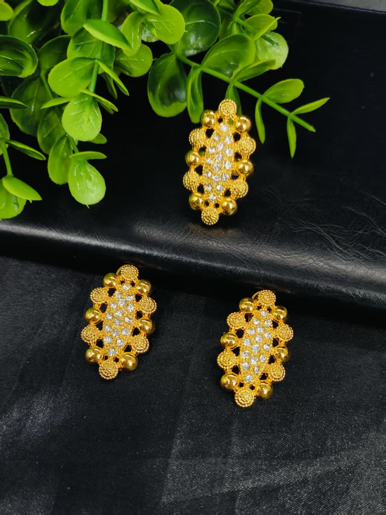 Middle East Dubai Jewelry Set Vietnam Bride Wedding Accessories Necklace Bracelet Earrings Ring Four Piece Set Floral Design