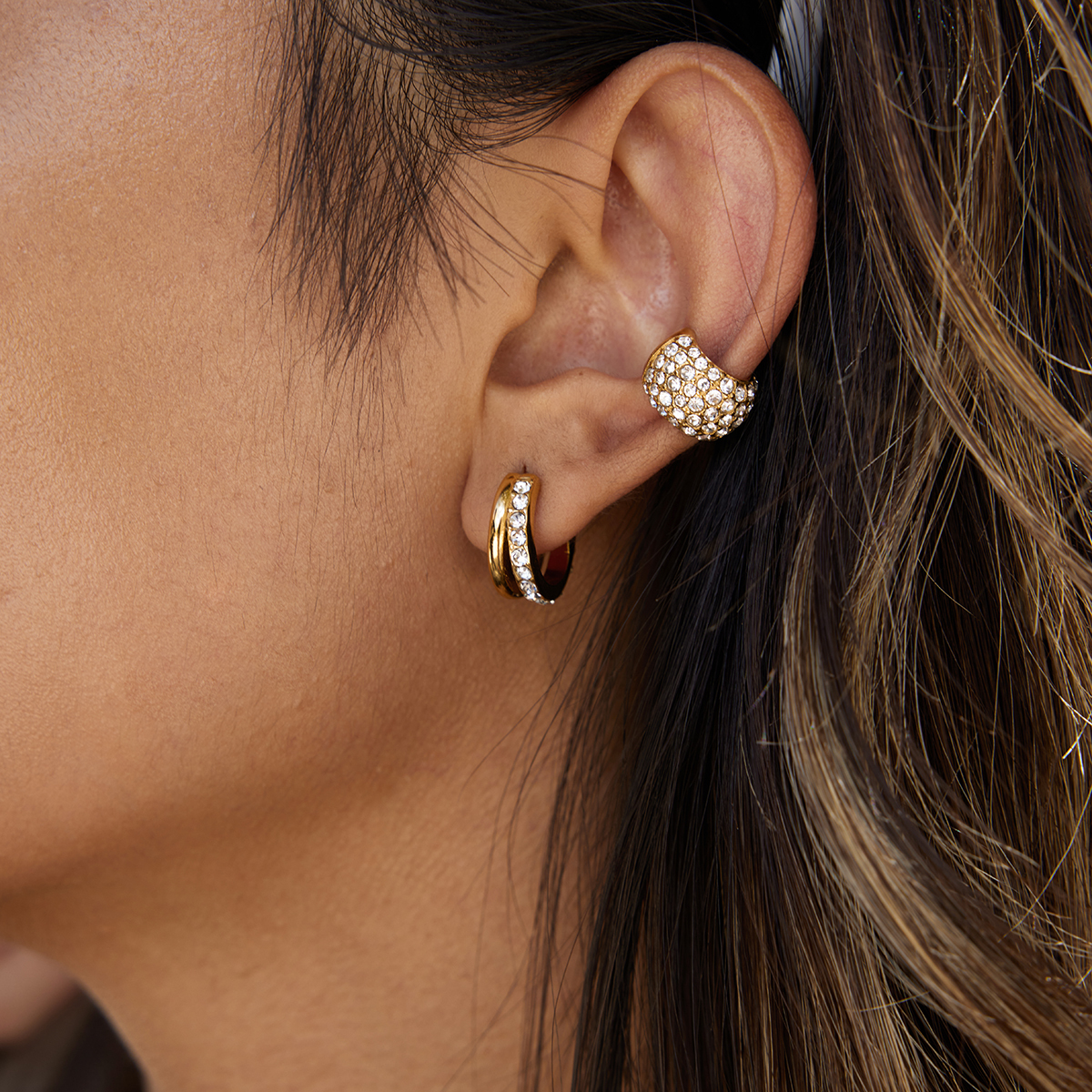 Women's Classic Style 18K Gold Stainless Steel + Zircon White Zircon Double Layer Hollow C Hoop Earrings Pair