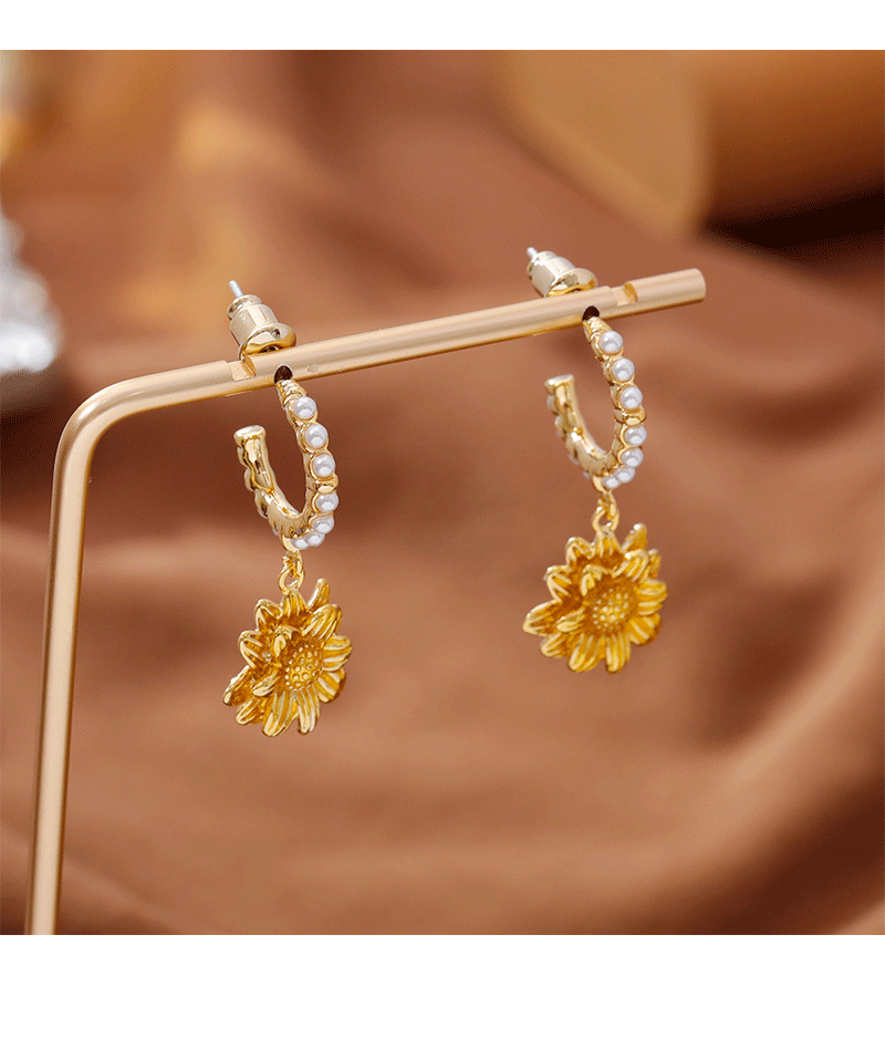 Unique Small Audience Design 925 Silver Needle Sunflower Flower Earrings Pearl Fashionable New  Women's Jewelry Accessories