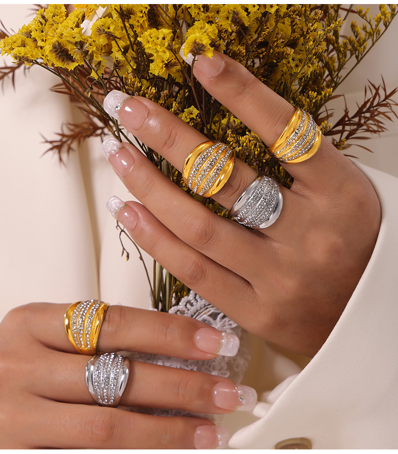PVD Coated Real Gold Plated 18K Gold Circle Round 304 Stainless Steel Simple Style Classic Style Waterproof Non Tarnish Rings