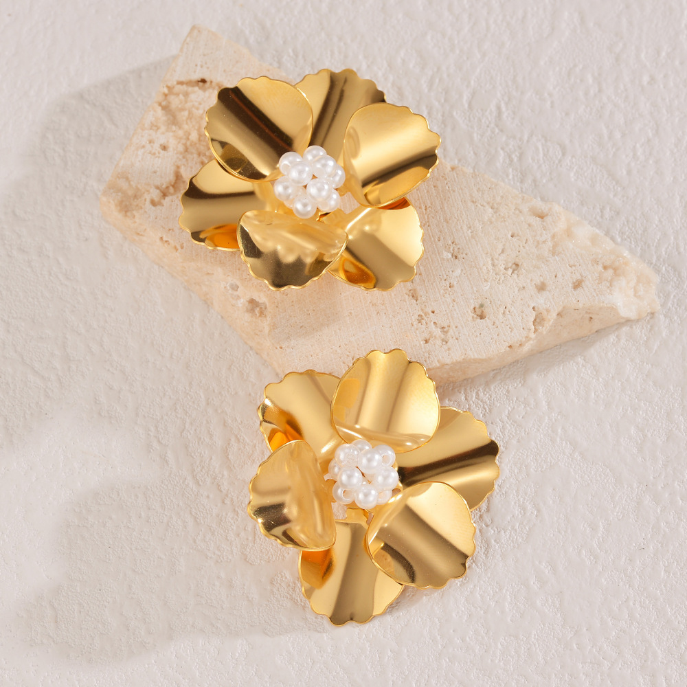 Vintage Stainless Steel 18K Gold Plated Flower Earrings Non-Fading Women's Jewelry Accessories