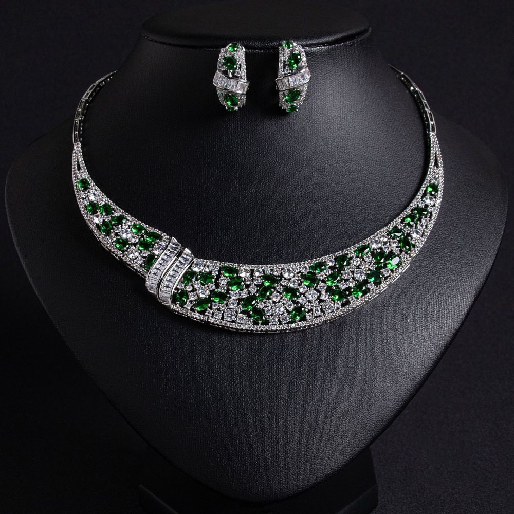 Elegant Beauty Wedding Dress Women's Luxurious Snake Bone Chain Zircon Necklace Earrings  Printed Set Accessories