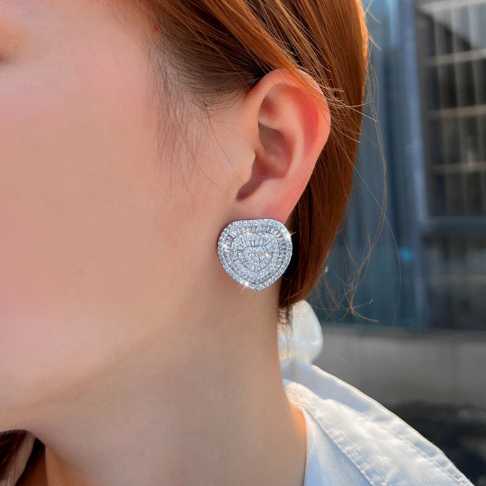 Copper Style Earrings Elegant Shiny Cubic Zirconia Silver Large Heart-Shaped Earrings Women's Party Wedding Jewelry Accessories