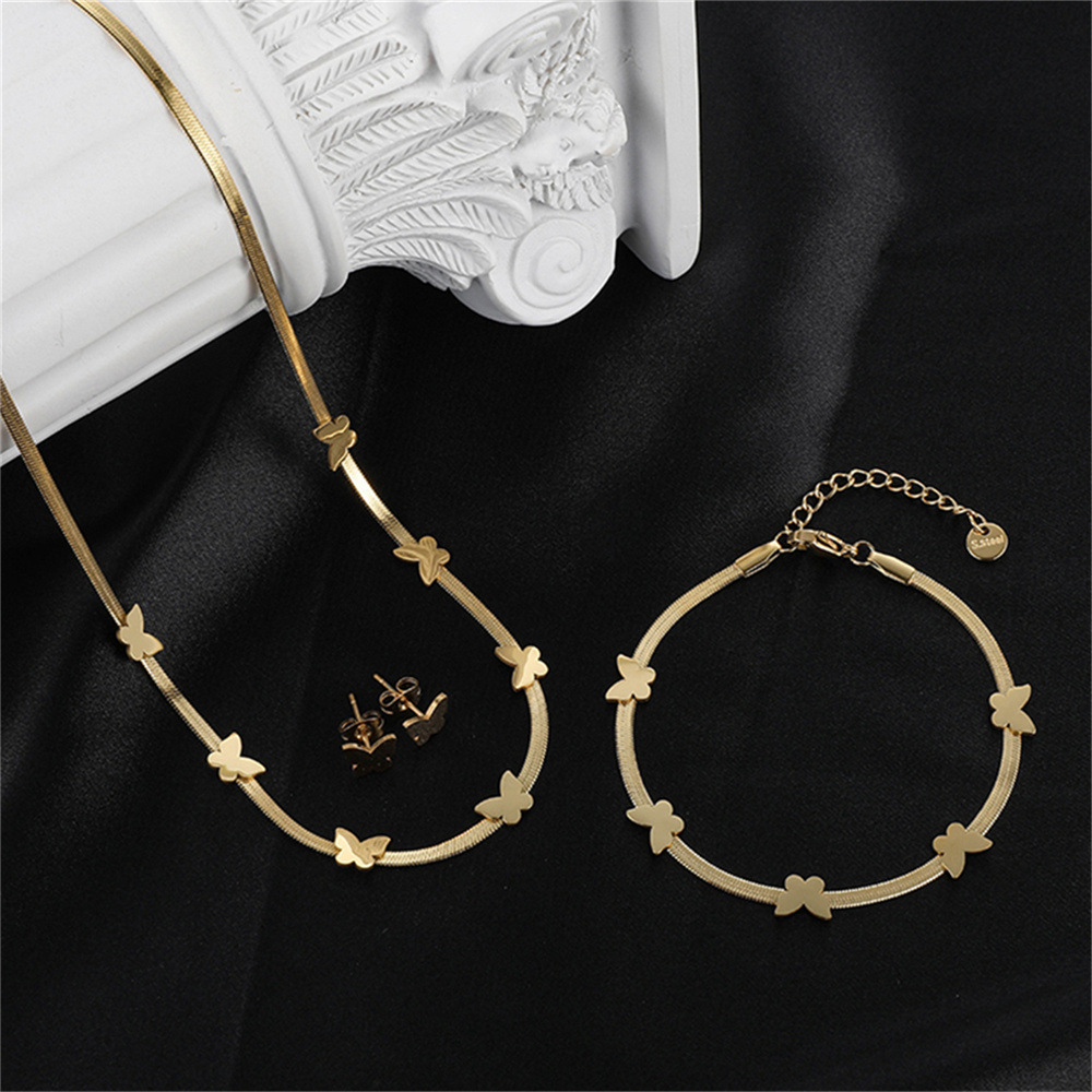 Fashionable Stainless Steel Gold Plated 18K Women's Necklace Bracelet Earring Set Three-Piece Jewelry Accessories Geometric Pattern