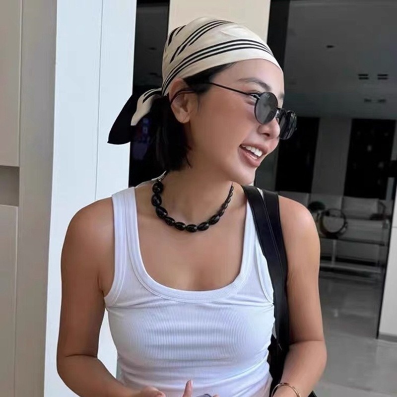 Zhu Yue'er Gradient Oval Black Onyx Beaded OT Clasp Sweater Chain Necklace Women's Jewelry Accessories Pendant Material