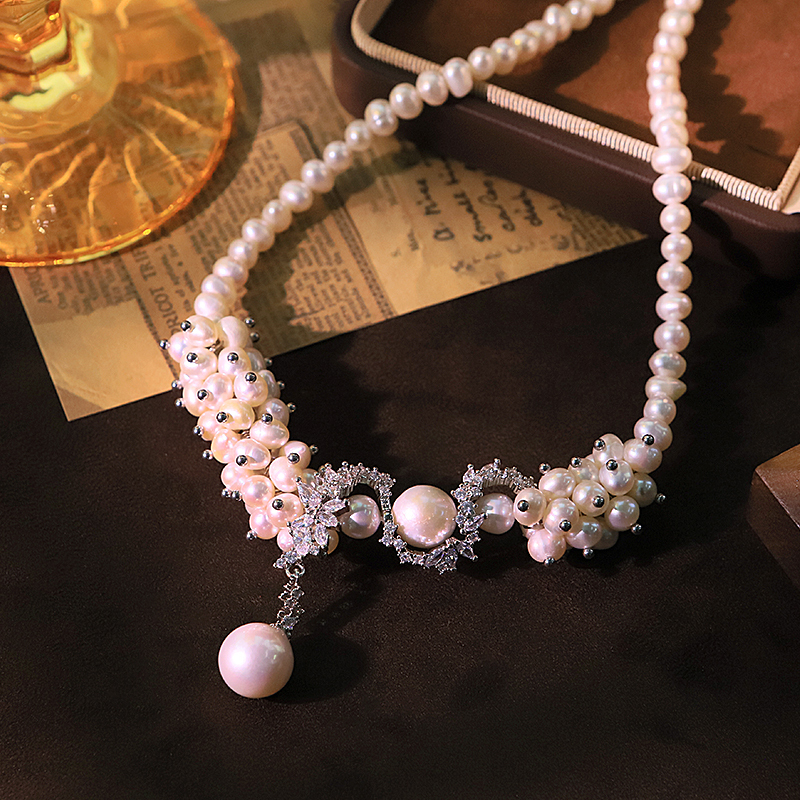 Natural White Pearl Flower Vine S-shaped Zircon Necklace Niche Light Luxury Neck Chain Versatile High-end Clavicle Chain For Women Copper Material