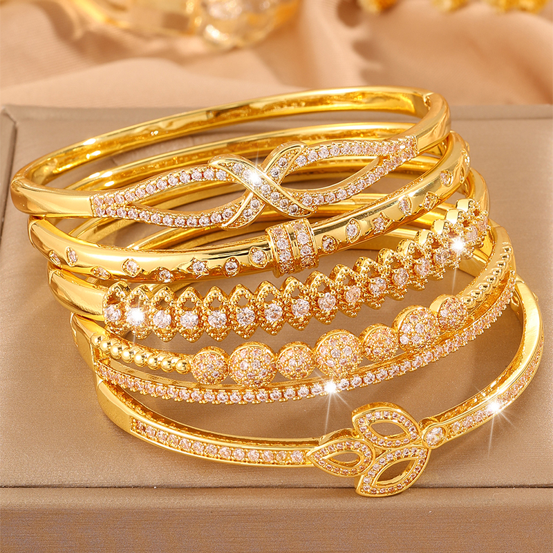 5pcs - Diversified Design Inlaid Bracelet Combination! The Infinite Symbols, Leaf Shapes, And Other Elements Are Eye-catching, With Exquisite Craftsmanship And Rich Styles, Showcasing Fashionable Ingenuity And Personalized Dressing Charm