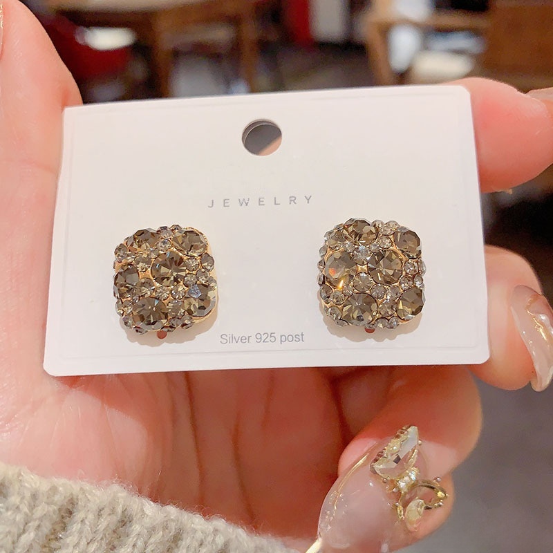 Fashionable S925 Silver Needle Square Stud Earrings Versatile Trendy Geometric Pattern Women's Jewelry Earring Accessories