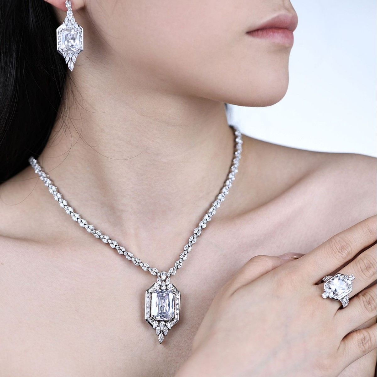 Exaggerated Wedding Jewelry Set Luxury Original Design Diamond Shape Necklace Bracelet Earrings Ring Couple Matching Accessories