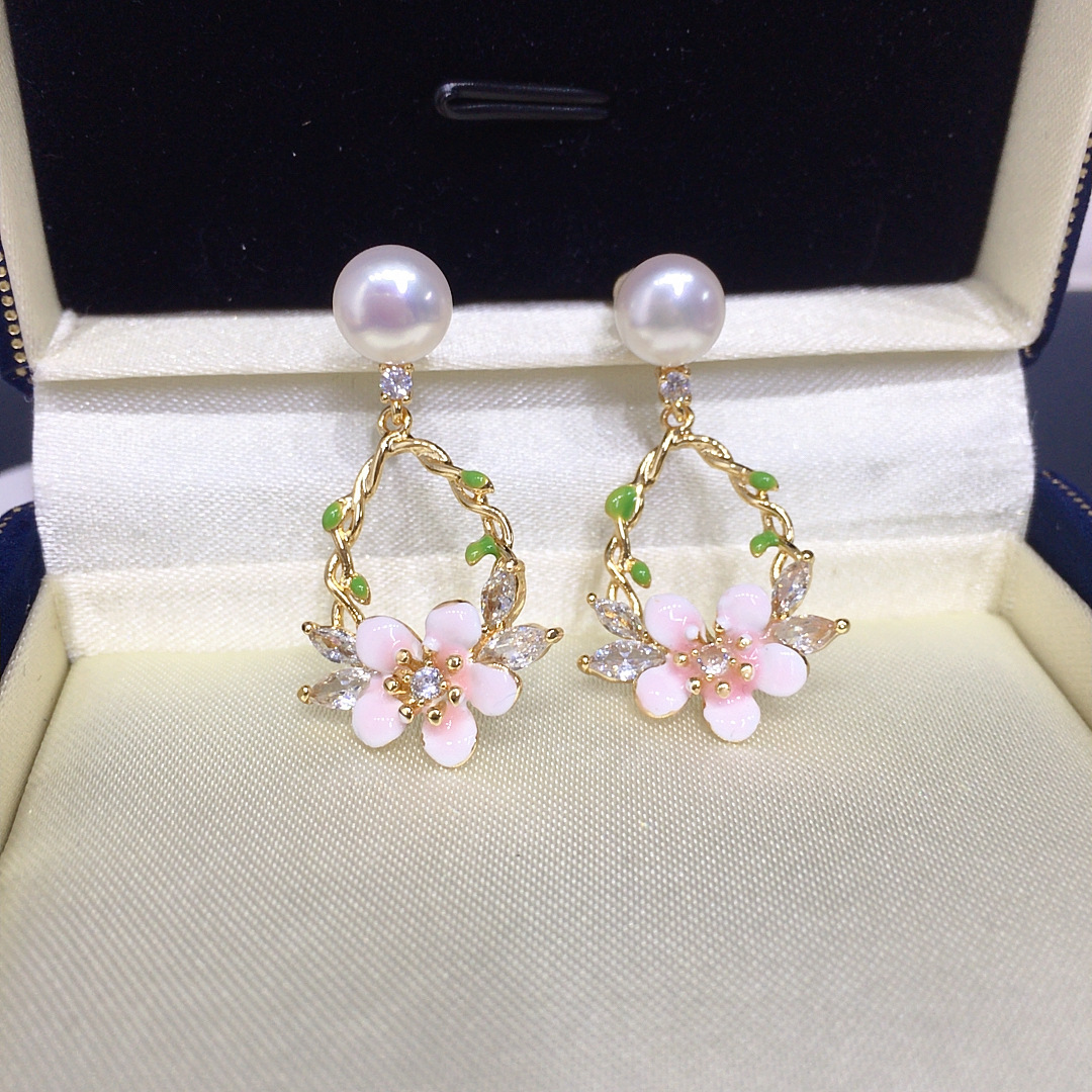 Natural Freshwater Pearl Earrings Women's Elegant Pink Flower Zirconia Studs Wedding Jewelry Fashionable Pearl Accessories