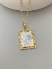 Necklace E-Gold/1.3*1.1cm