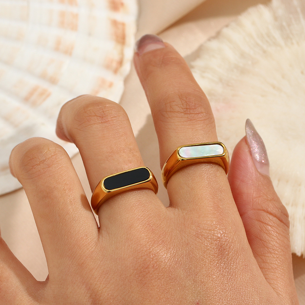 PVD Coated Real Gold Plated 18K Gold Rectangle 304 Stainless Steel Fashion Waterproof Non Tarnish Rings