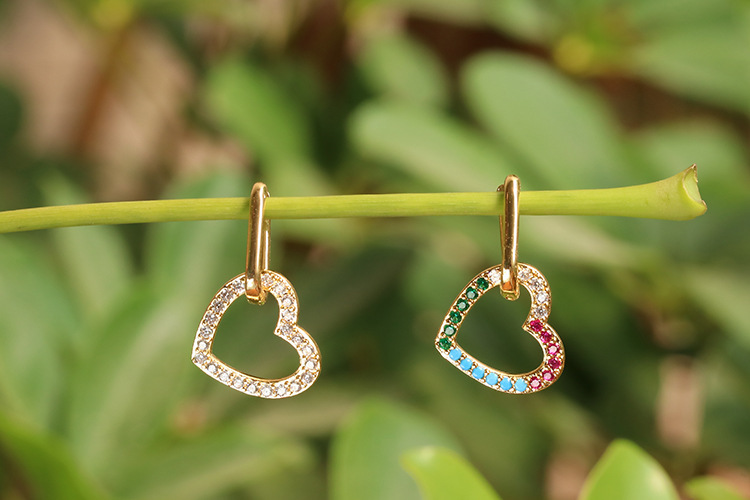 Fashion New Style Color Heart-shaped Hollow Earrings