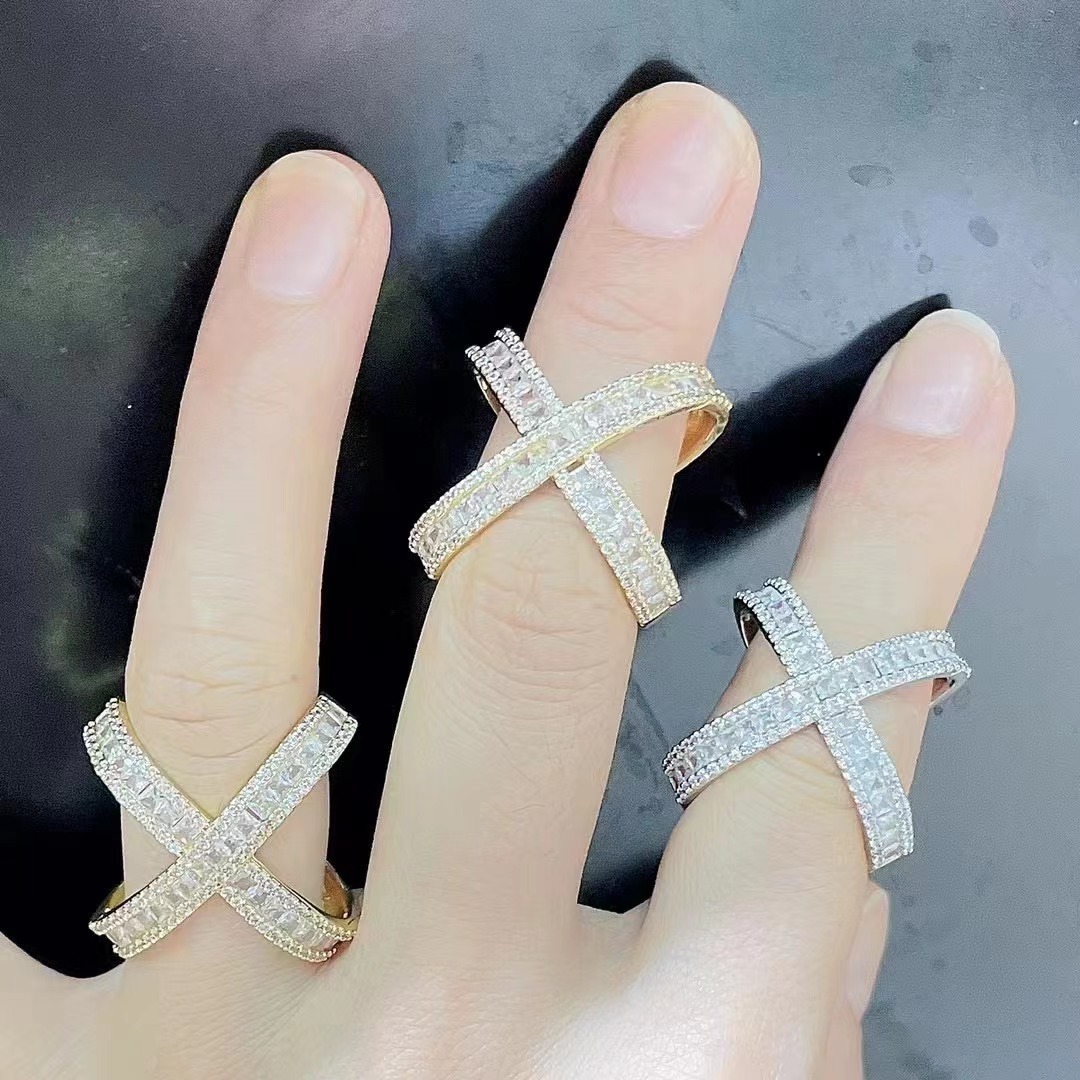 Fashion Solid Color Copper Rings Plating Inlay Zircon Copper Rings